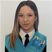 Soy Andrea, una estudiante en la Universidad de Málaga. Hice Bachillerato en la rama de sociales, y sigo formándome en idiomas tanto inglés como francés. Podría partir clases de todas las asignaturas (especialmente en matemáticas), desde los cursos de pri